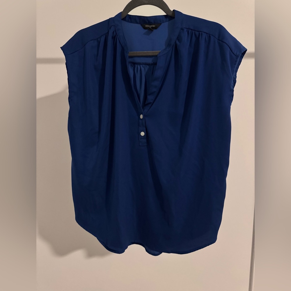Banana Republic Elegant Blue Women's Top